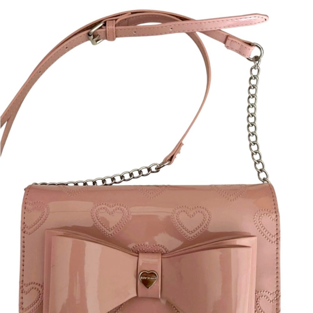 Betsey Johnson pink crossbody handbag - Picture 2 of 5